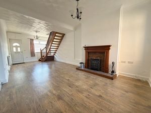 Lounge/Diner- click for photo gallery